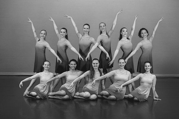 Contemp 4-5 group-2798